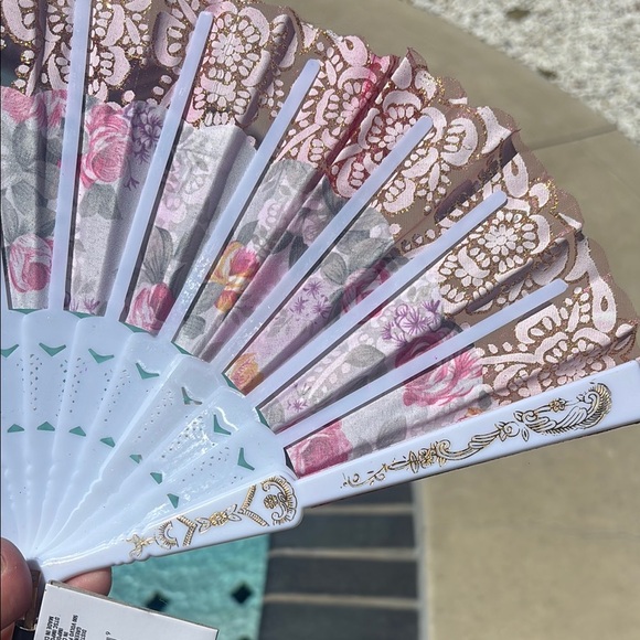 Elegant Pink Floral Hand Fan with Gold Accents - Picture 3 of 5